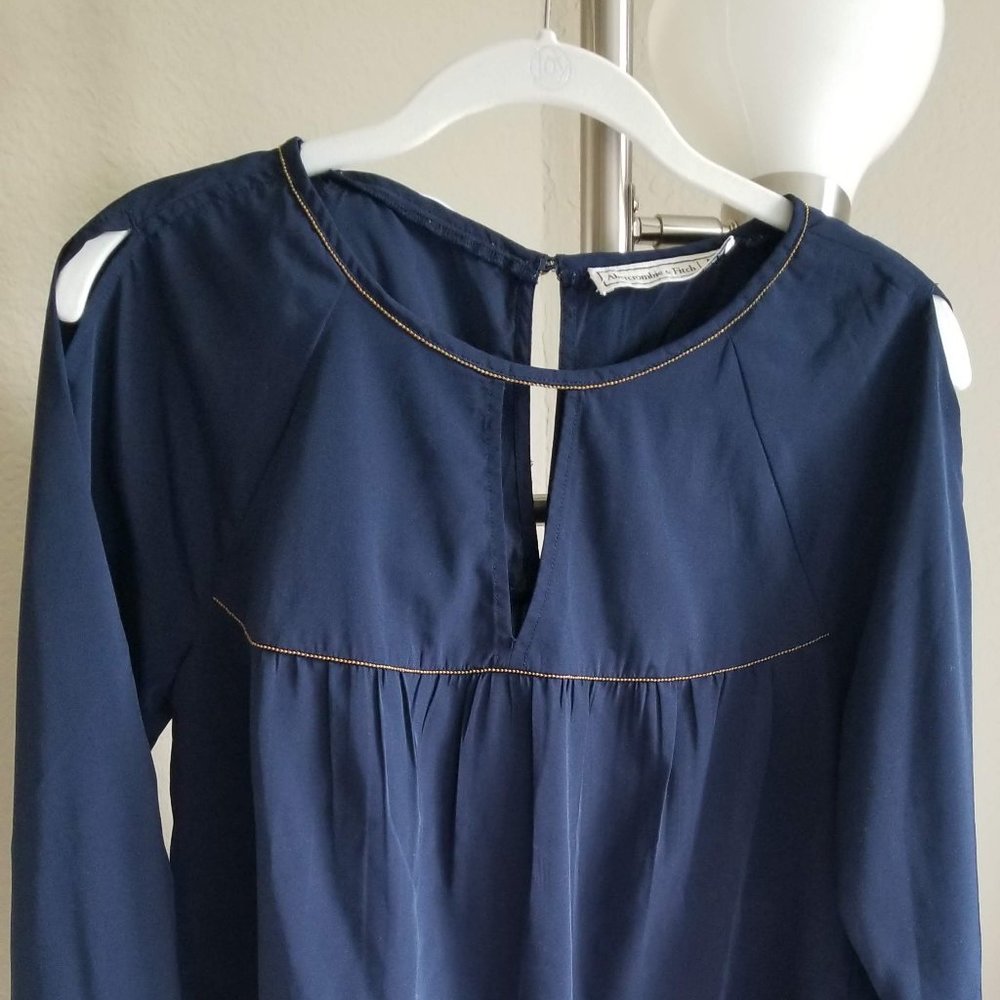 Abercrombie & Fitch Split Sleeves Blouse